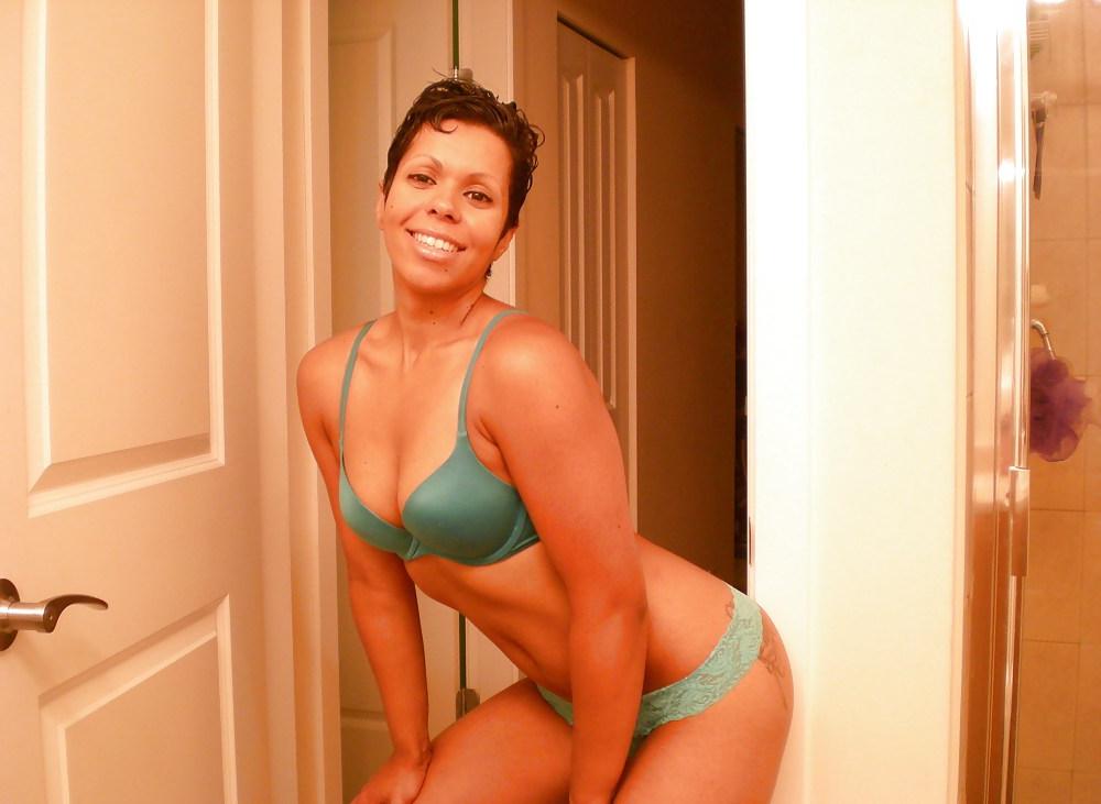 25P ALL KINDS OF MATURE BLACK WOMEN PICS 2