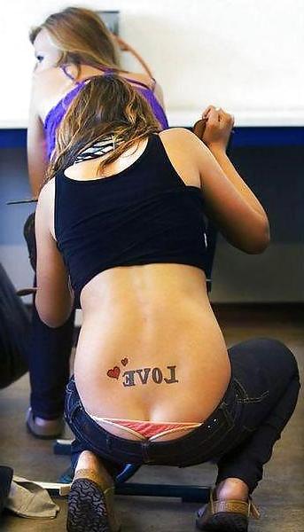 15P Thongs in public