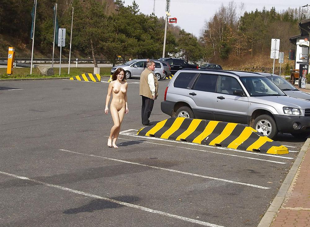 25P Public nudity girls #10