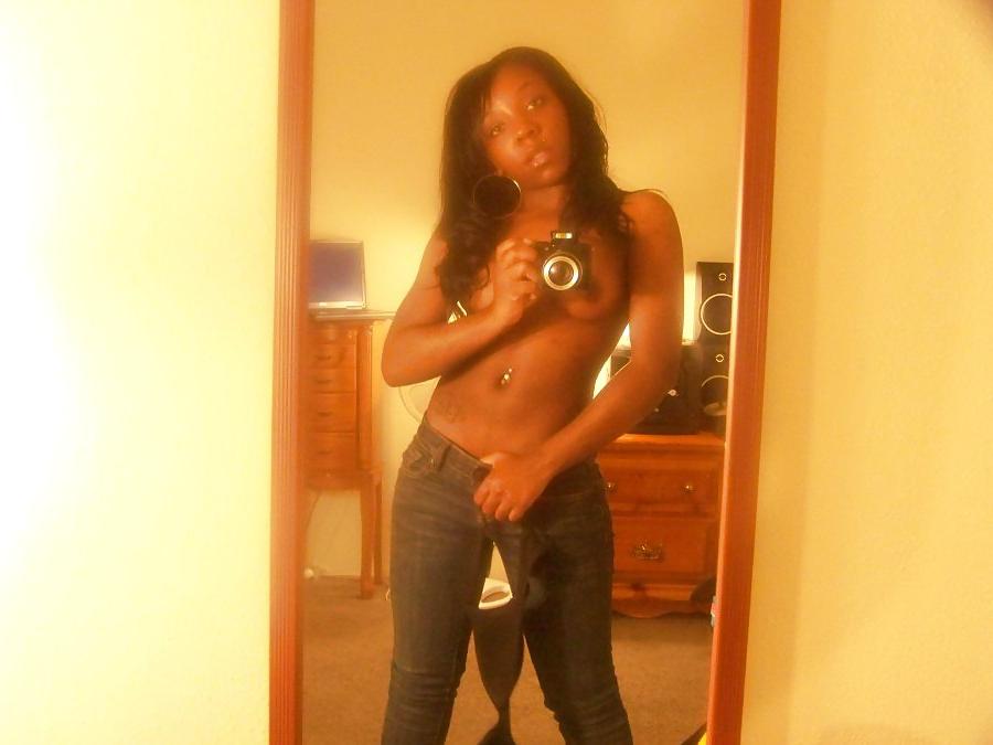 25P Amateur Black Girls 6