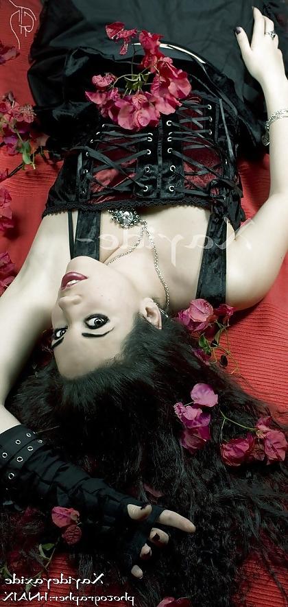 25P Gothic beauties 17