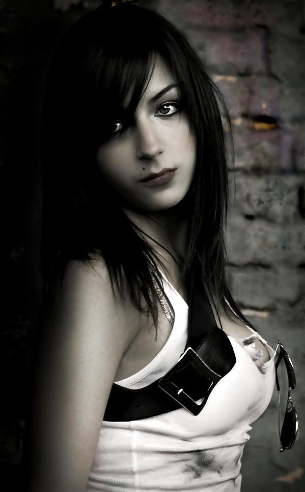 25P Gothic beauties 17