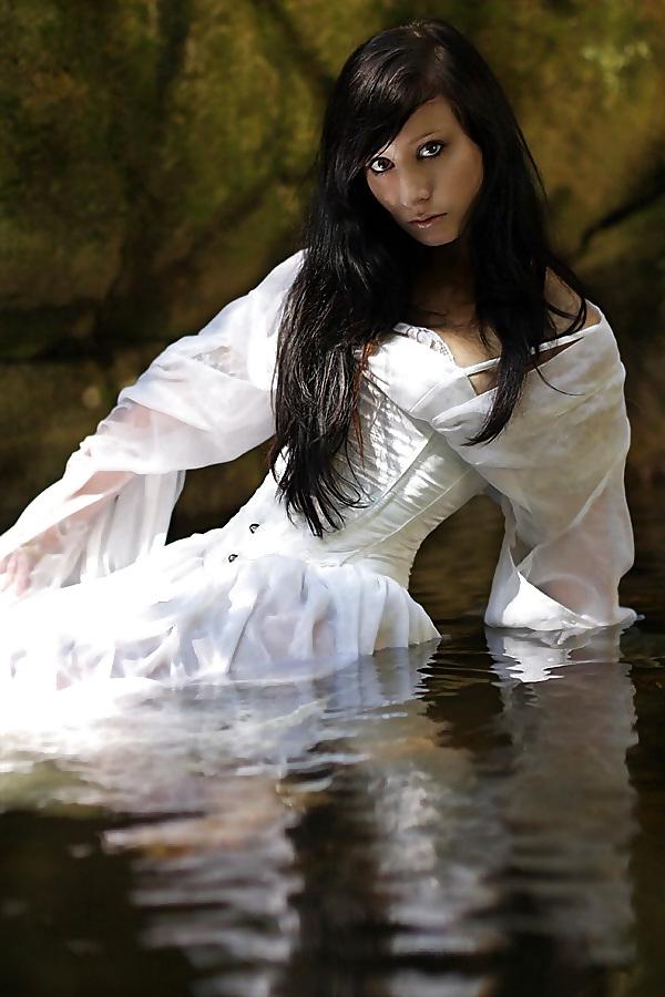 25P Gothic beauties 17