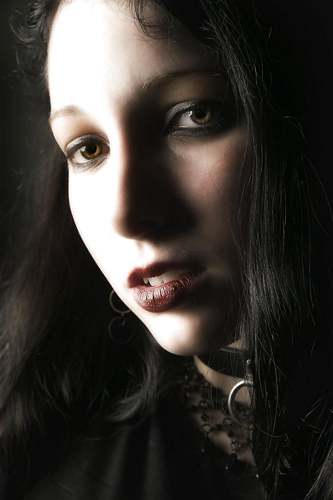 25P Gothic beauties 17