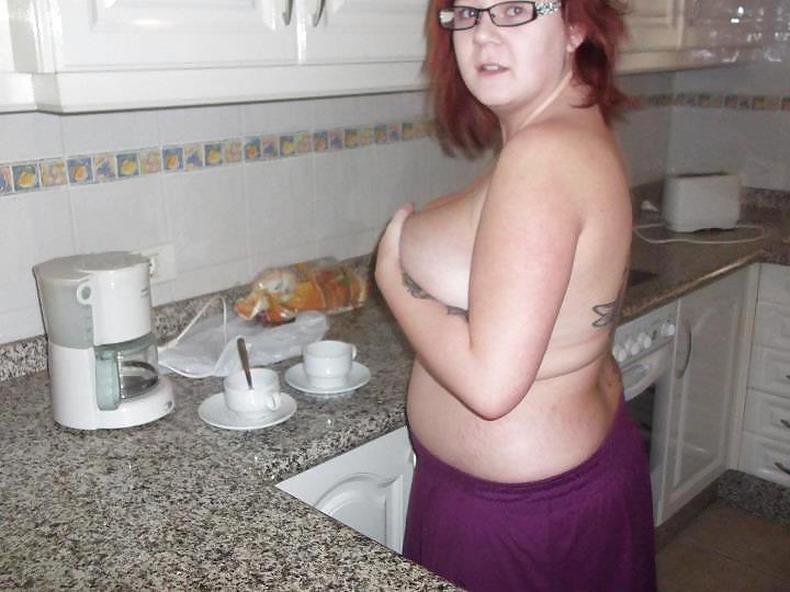 25P British Slut Sheri