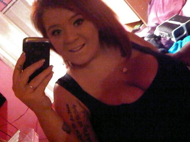 25P British Slut Sheri