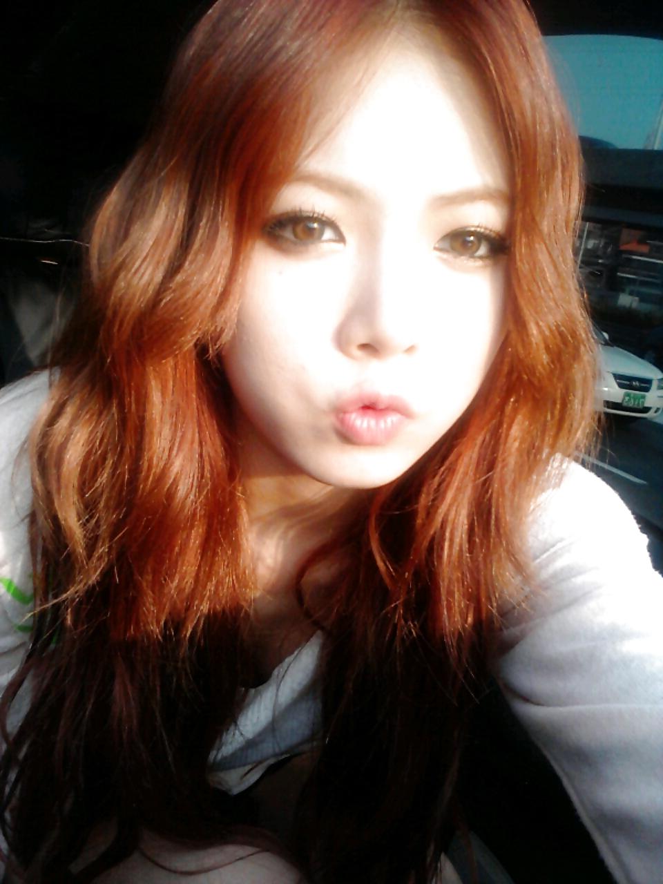 10P Sexy Korean Young Girl