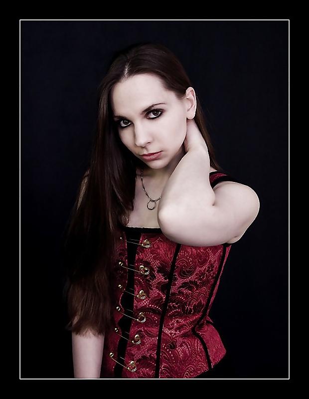 25P Gothic beauties 27
