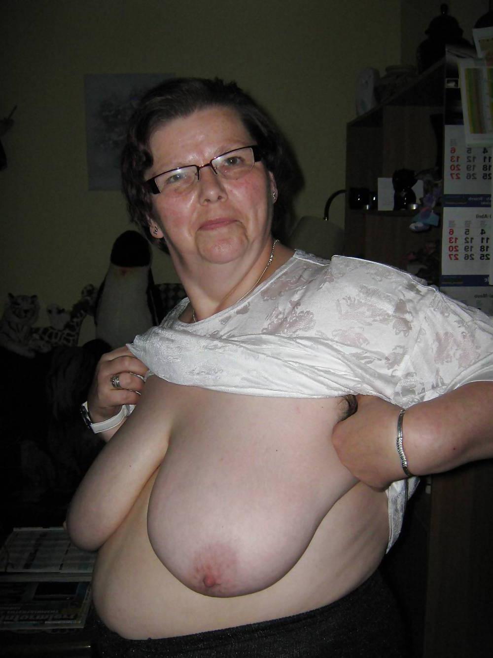20P Mature-BBW-Ladies 338