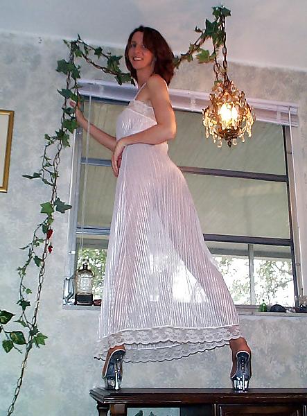 25P White Full Length Slip