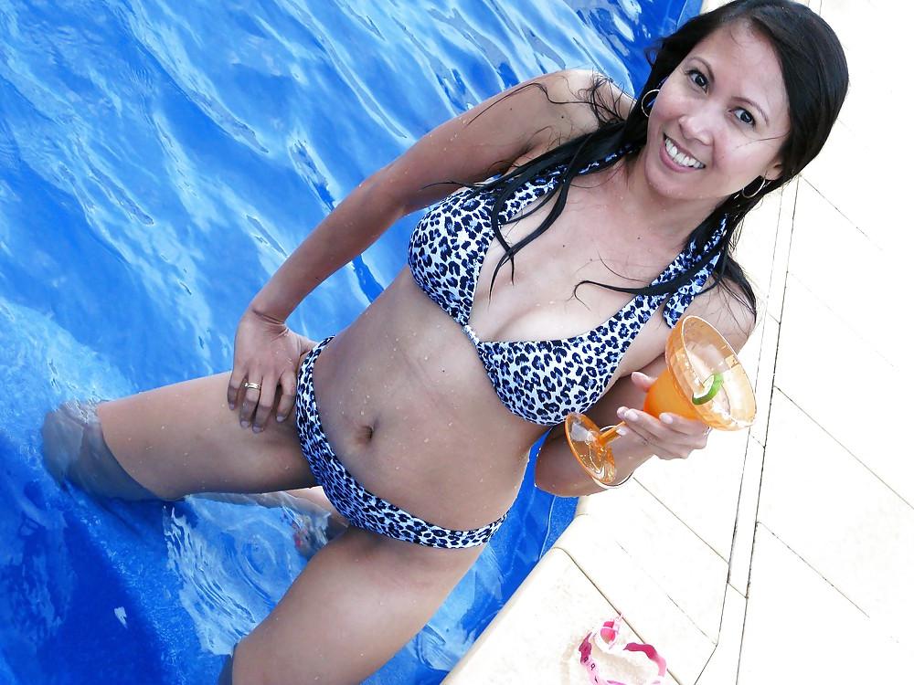 11P Aunt Jen Asian MILF