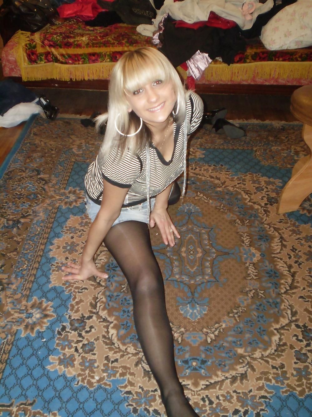 16P Ukrainian horny girls2