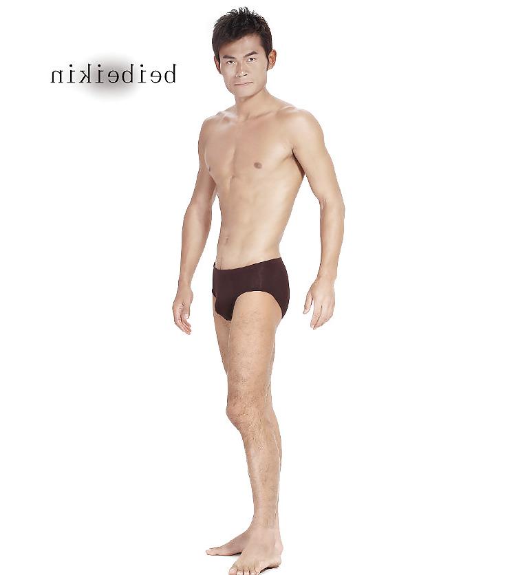 8P Underwear Model