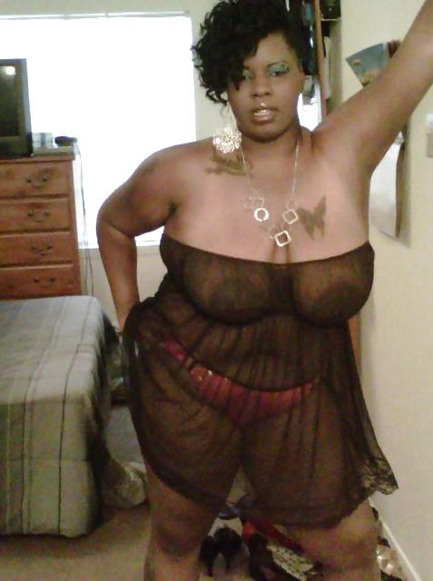 25P ALL KINDS OF MATURE BLACK WOMEN PT.10