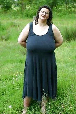 25P 413 bbw dressed over 30