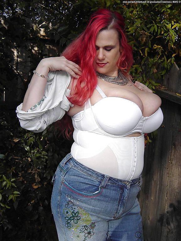 25P 413 bbw dressed over 30