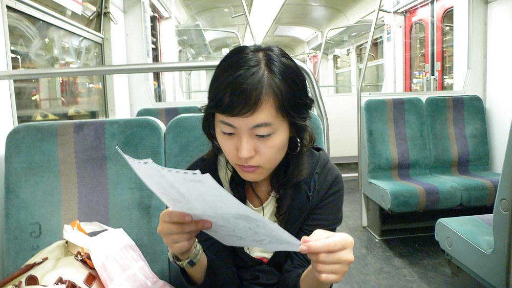 15P Korean girl takes self pics