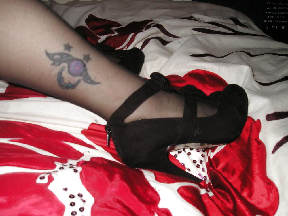 24P Lace top black stockings