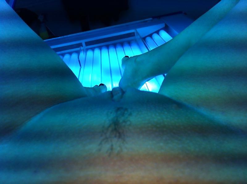15P Kitten tanning her gorgeous body n 34E,s