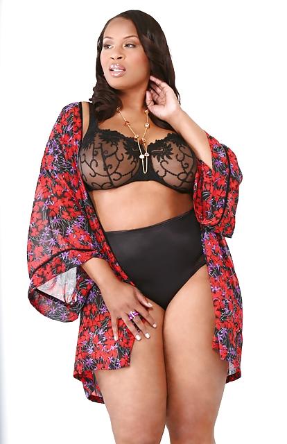 25P BBW Lingerie