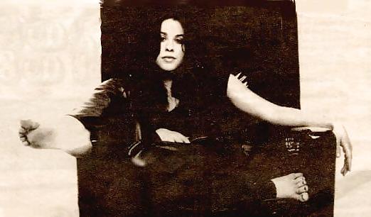 11P Alanis Morisette Feet
