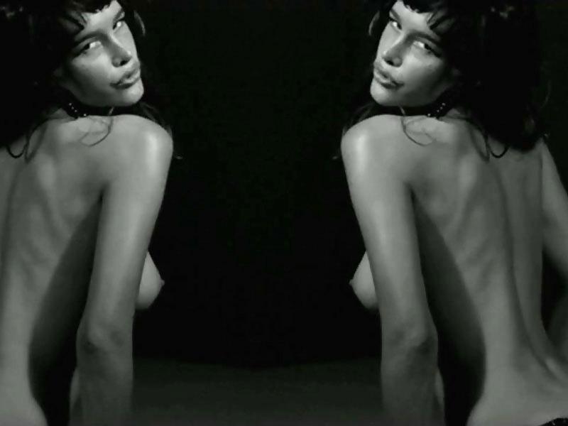 10P Paz De La Huerta Topless Dancing in Flaunt Magazine 