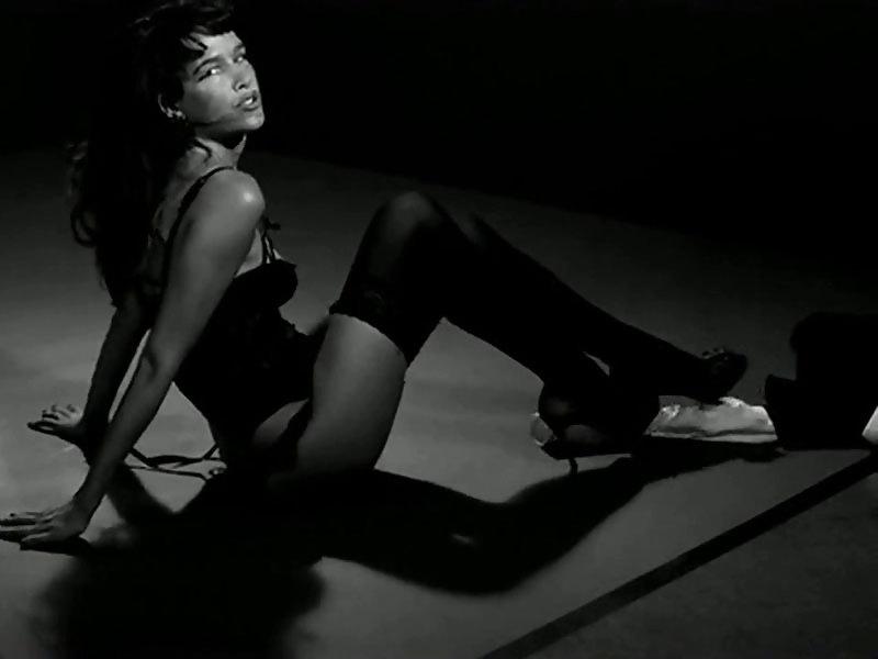 10P Paz De La Huerta Topless Dancing in Flaunt Magazine 