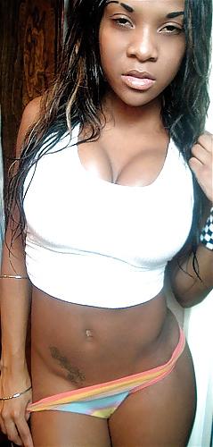 25P Black Networxxx Boobs