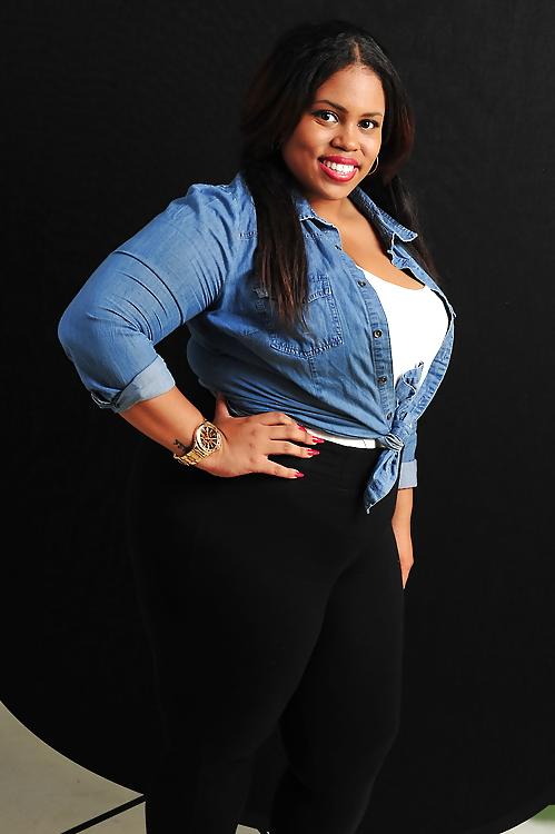 23P Big BEAUTIFUL BLACK GIRLS