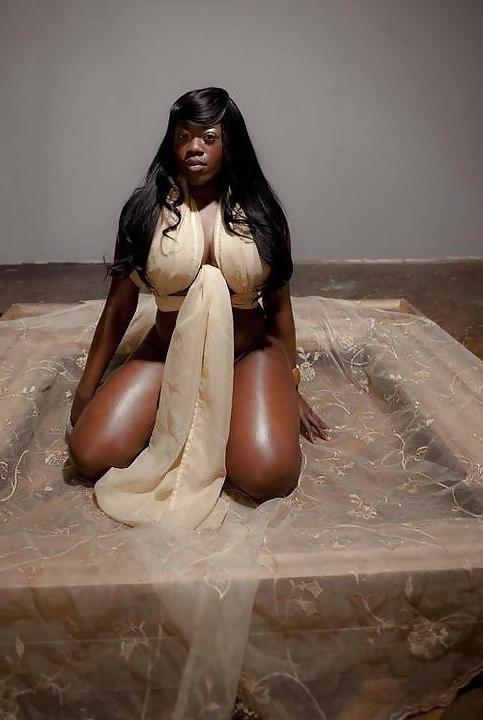 23P Big BEAUTIFUL BLACK GIRLS