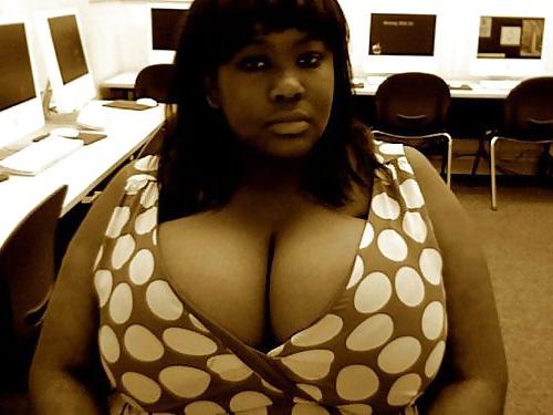 23P Big BEAUTIFUL BLACK GIRLS