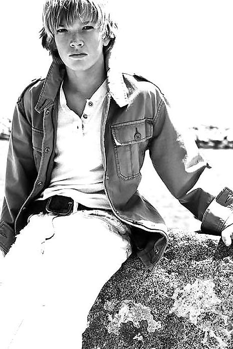 24P Ben S..... Gorgeous Model