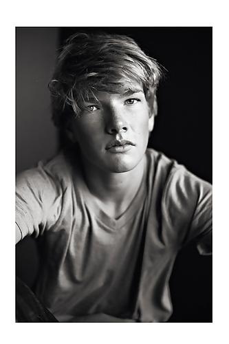 24P Ben S..... Gorgeous Model