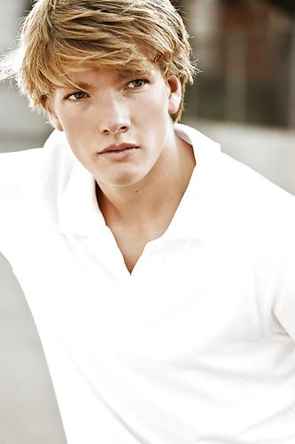 24P Ben S..... Gorgeous Model