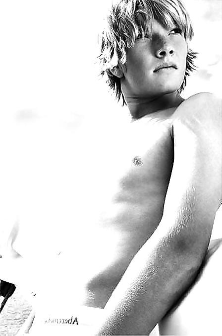24P Ben S..... Gorgeous Model