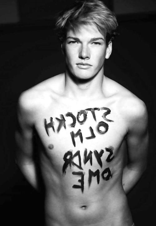 24P Ben S..... Gorgeous Model