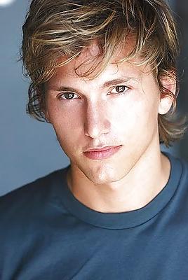 24P Ben S..... Gorgeous Model