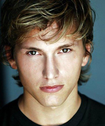 24P Ben S..... Gorgeous Model