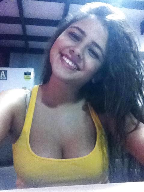 22P Turkish Teen