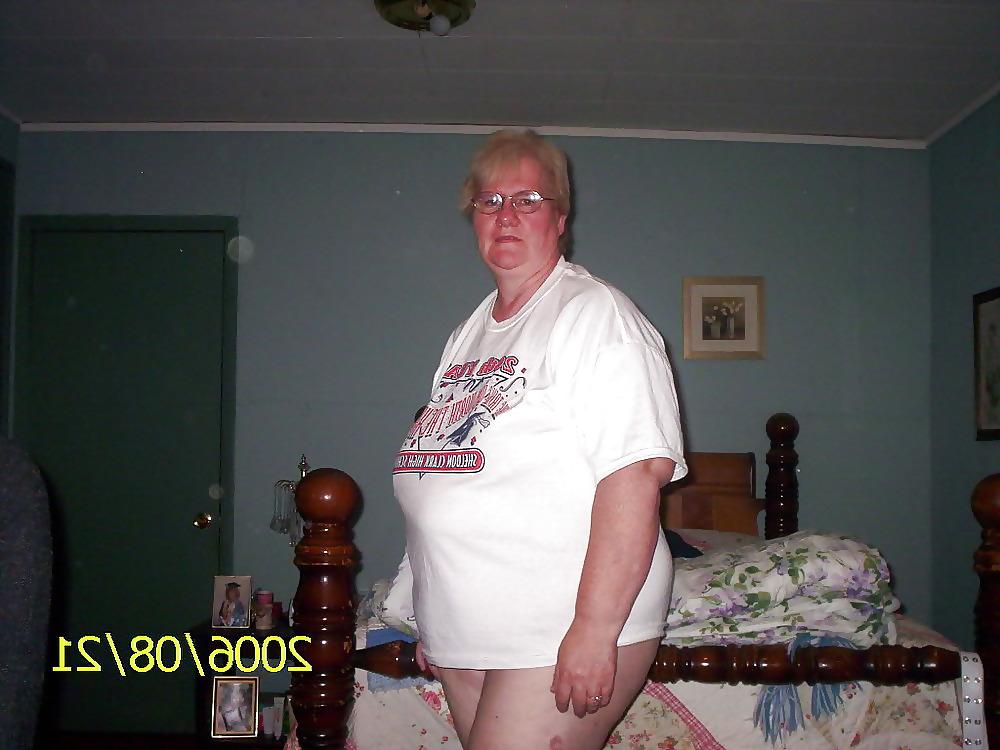 25P Grannies BBW Matures #11
