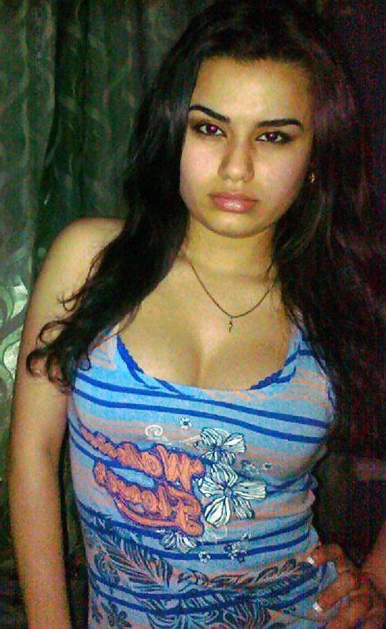 9P Arab turkish girl: Narmina