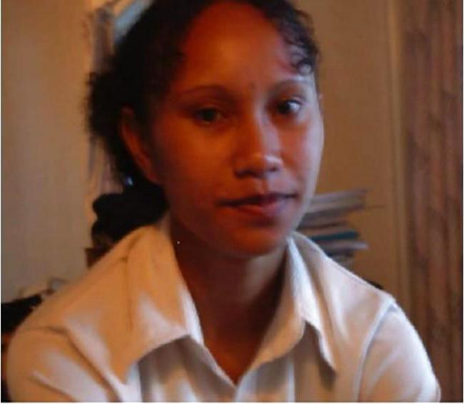 25P Papua New Guinea sexy lady