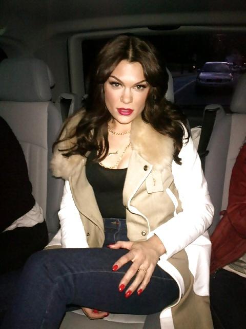 25P Jessie j 2 (nip slip)