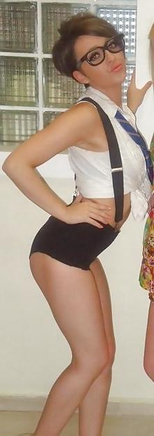 18P Very very sexy amateur kissing bikini heels