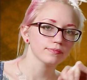 25P Danielle (King of the Nerds)