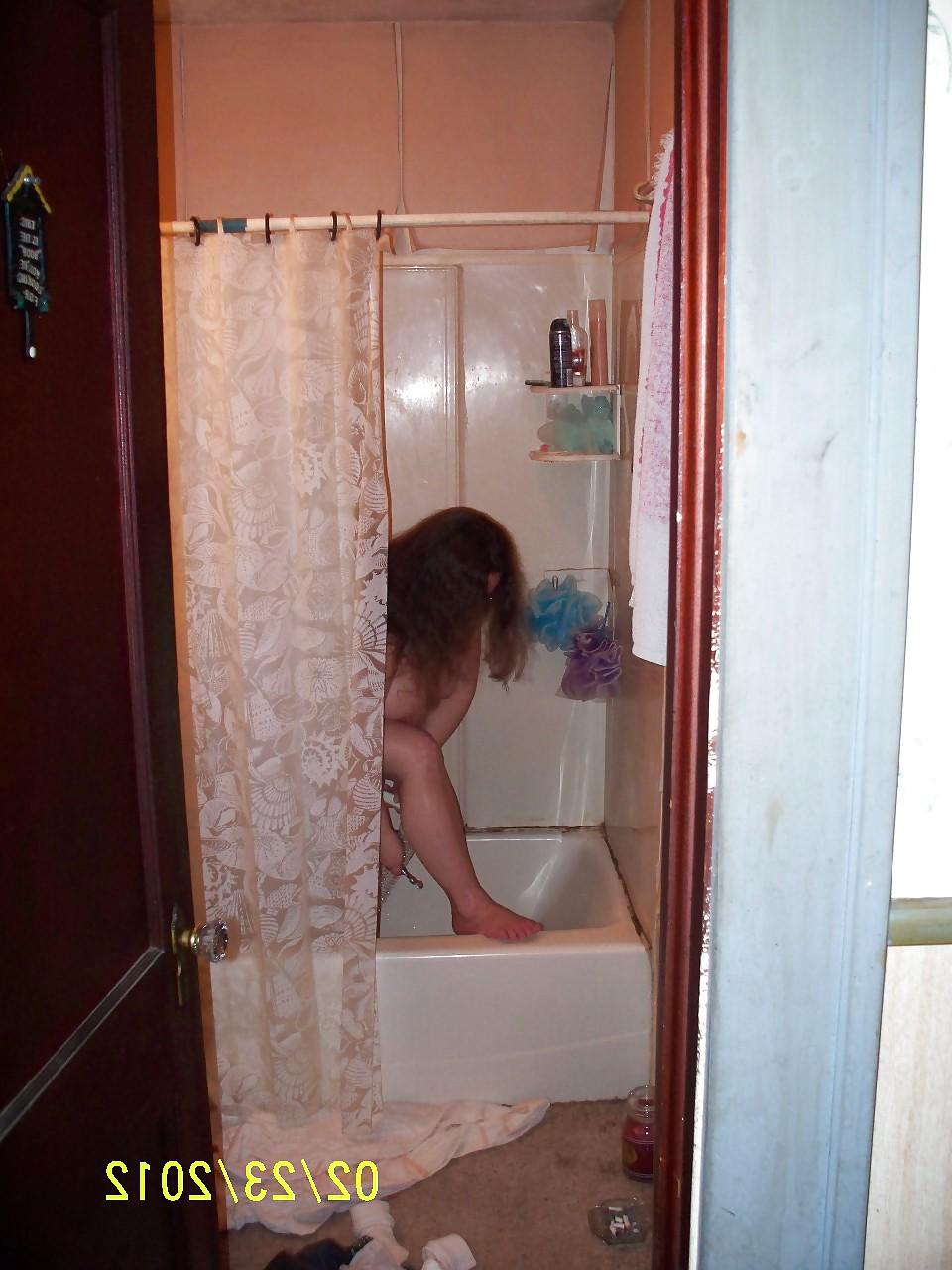 25P Shower and shave