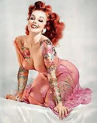 25P Classic pin up girl