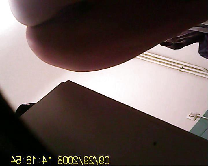25P Mom ex model shower voyeur