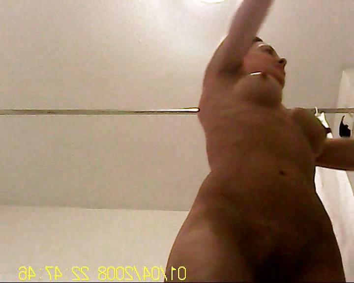 25P Mom ex model shower voyeur