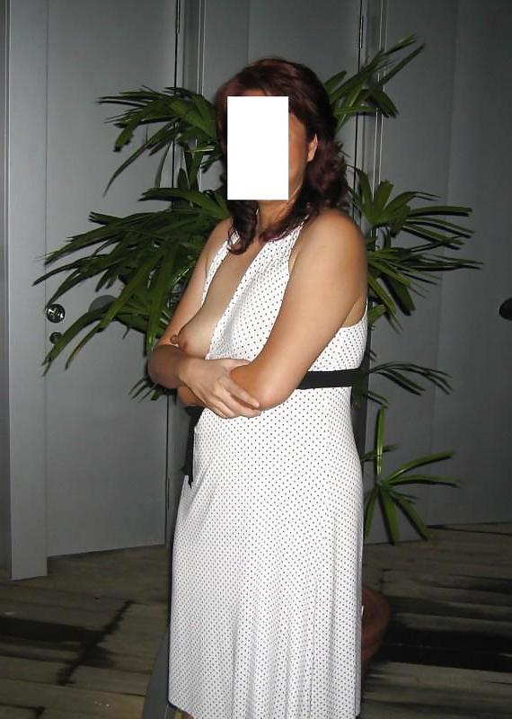 25P Mature asian exhibitionist